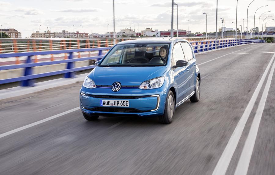  Volkswagen e-up! (Teal Blue) 2019 года  (WW) (фото 11 из 23)